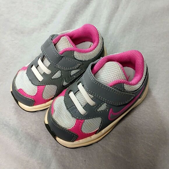 Nike Advantage Runner Sneakers Pink Gray Running Walking Shoes Toddler sz: 5C - Picture 2 of 7